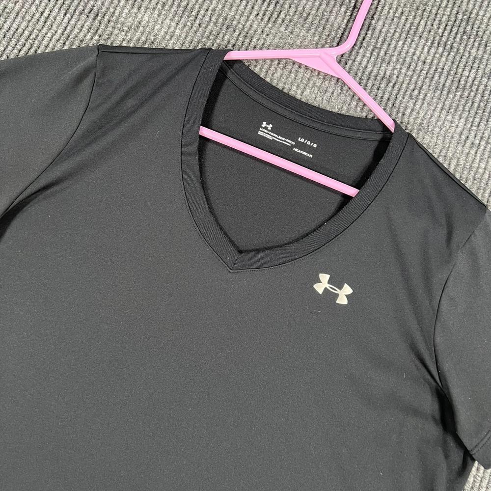 Under Armour Shirt Womens Large Black Short Sleeve V Neck Training Active Heat
